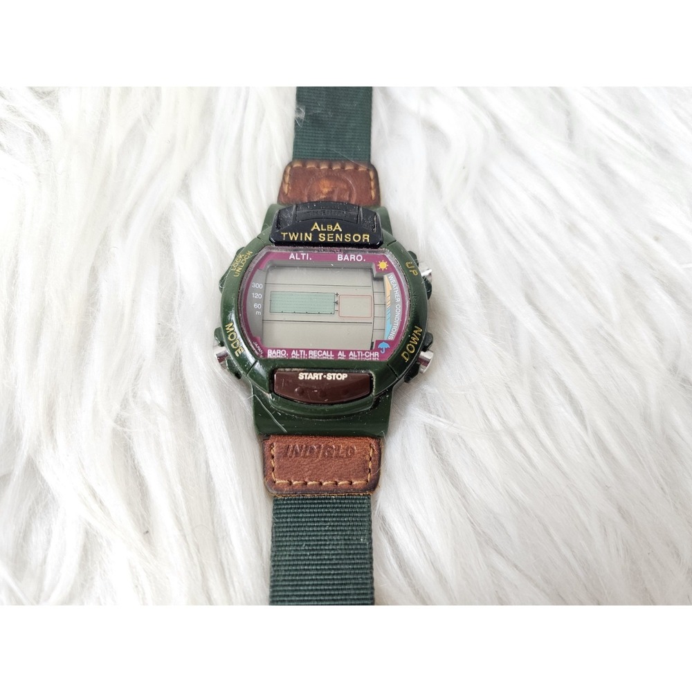 Seiko ALBA TWIN SENSOR W750-4A00 Quartz Digital Thermo Vintage Watch Working